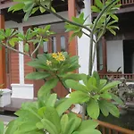 Baanlek Home Stay
