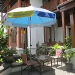 Baanlek Home Stay