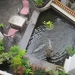 Baanlek Home Stay