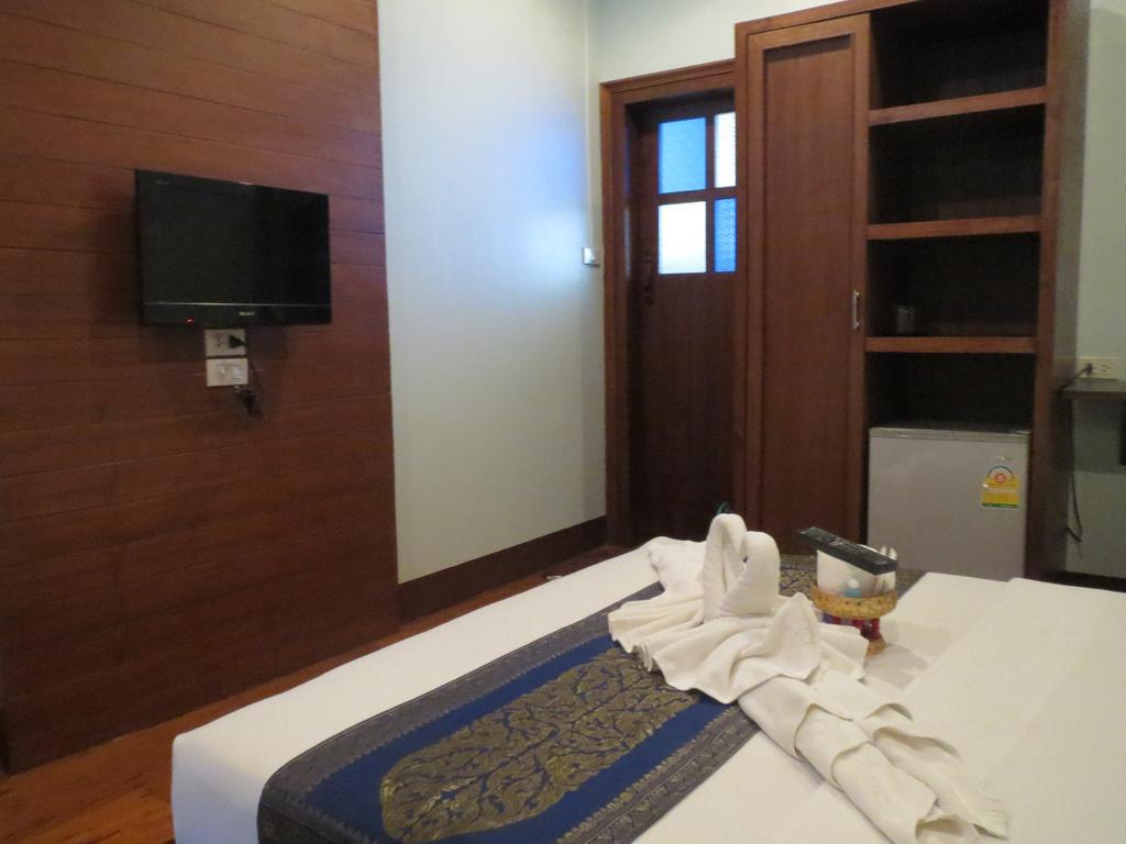 Baanlek Homestay