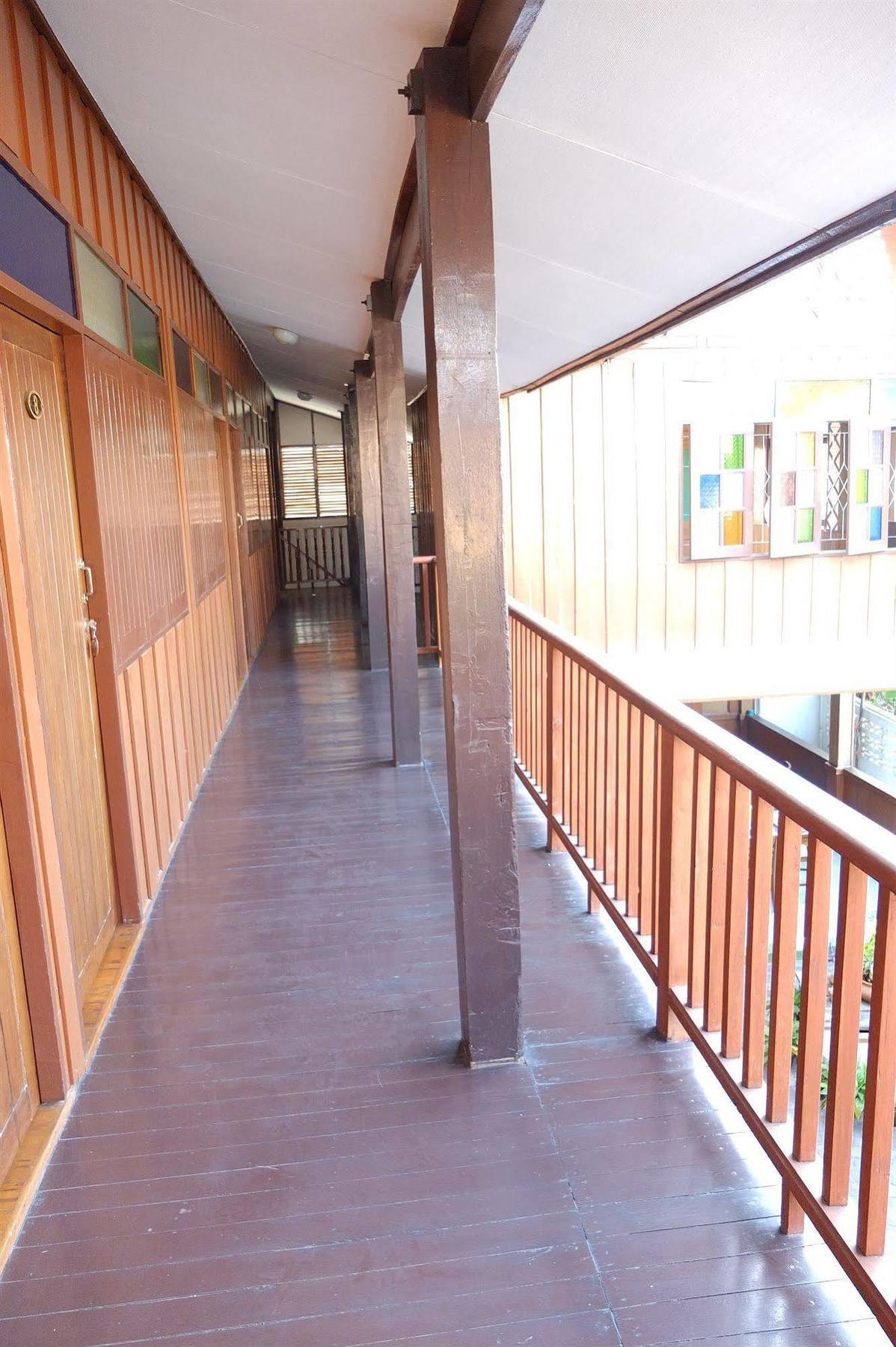 Baanlek Homestay